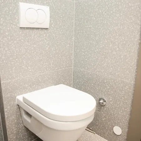 Ambar * ヤホリナ