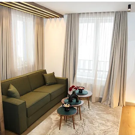 Ambar * ヤホリナ